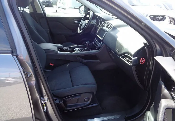 Zunanja slika - Jaguar F-PACE - 2.0 D 163hp - KASKO GRATIS - ODLIČEN - 7