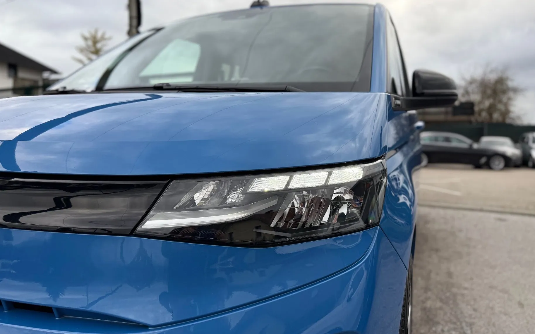 Zunanja slika - Volkswagen Multivan - T7 L2 2.0 TSI AUT. 1.LASTNIK IQ LED 7 SED. KAMERA - 8