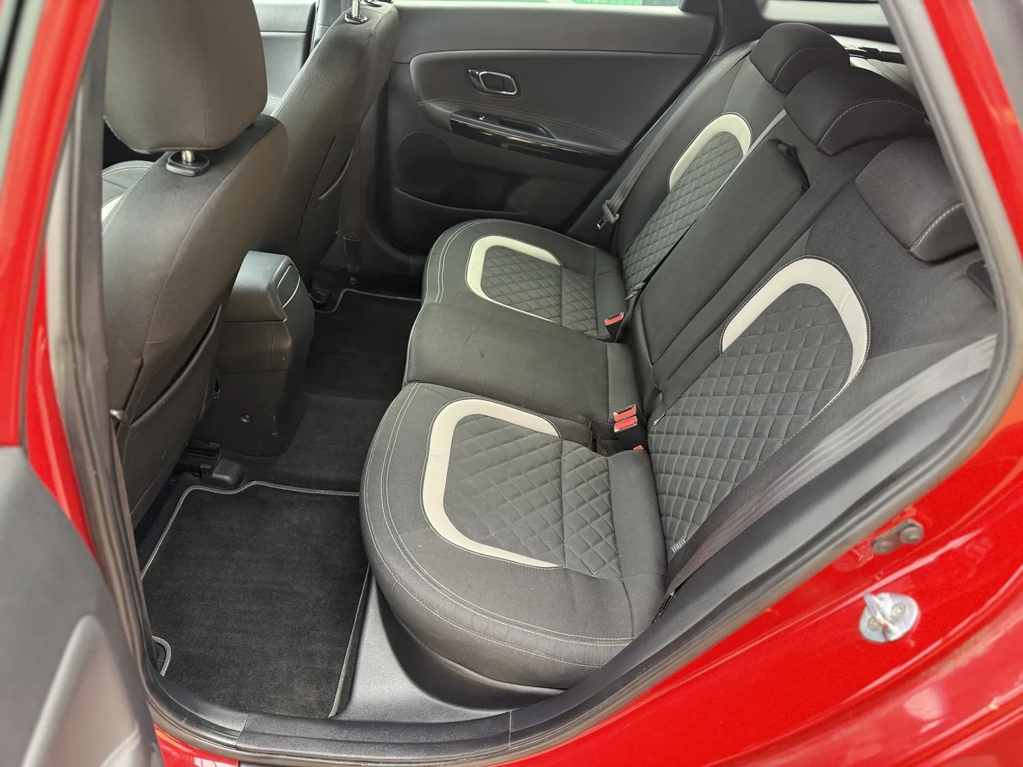 Zunanja slika - KIA Ceed - 1.6 TD - 10