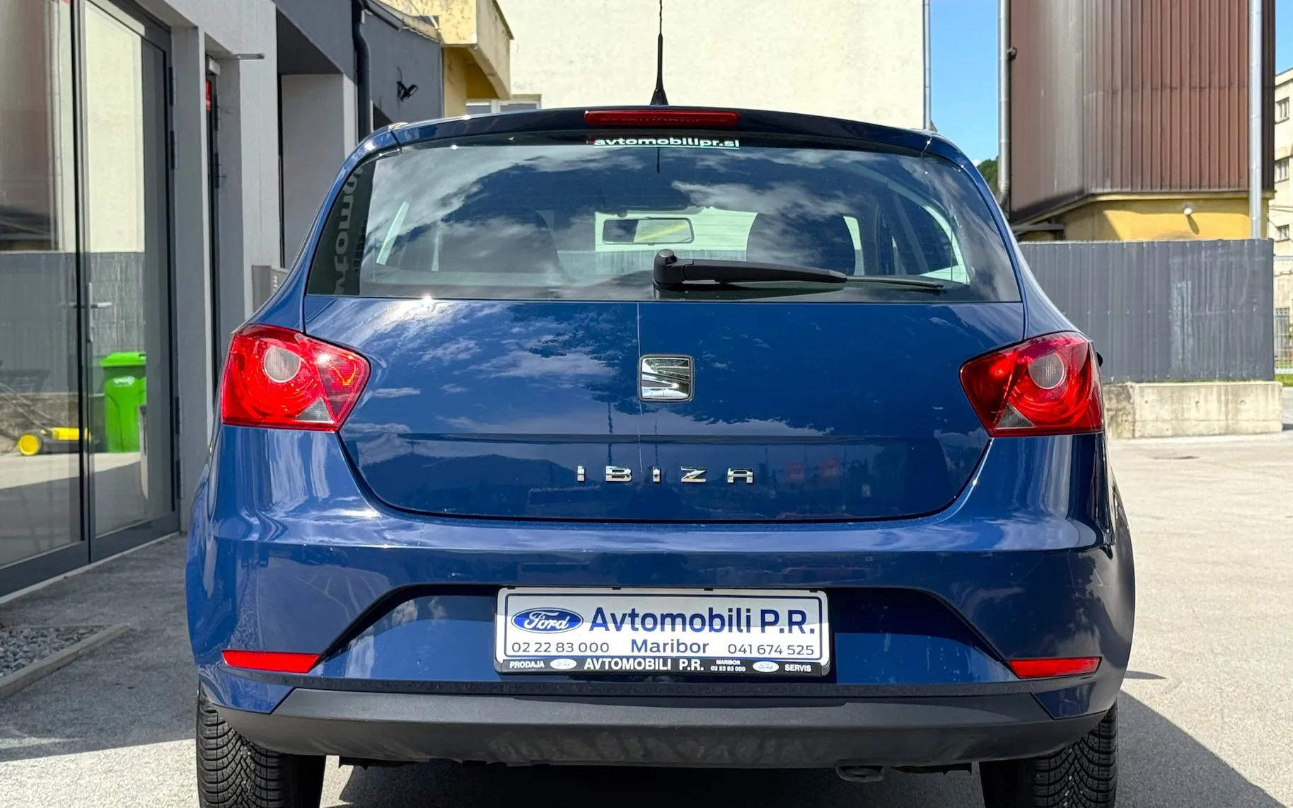 Zunanja slika - Seat Ibiza - 1.0 MPI 55 75KM  LOCO 1.LASTNICA SLO poreklo - 15