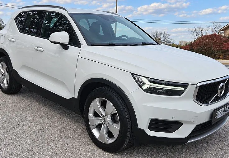 Zunanja slika - Volvo XC40 - 2.0 TD AWD 150ks °FULL-LED° °AUTOMATIC° °KAMERA° - 4
