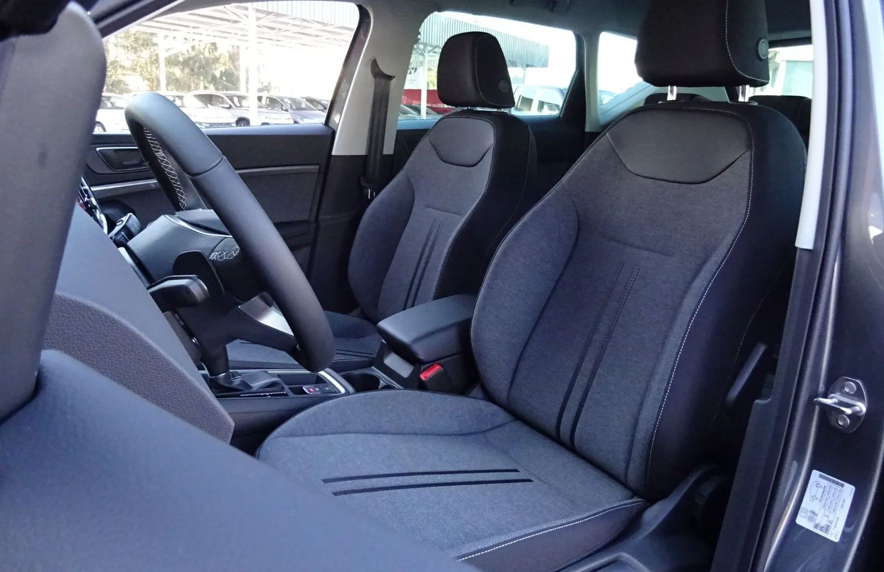 Zunanja slika - Seat Ateca - 1.5 TSI DSG 150KM  STYLE EDITION - VL. KLJUKA - - 8
