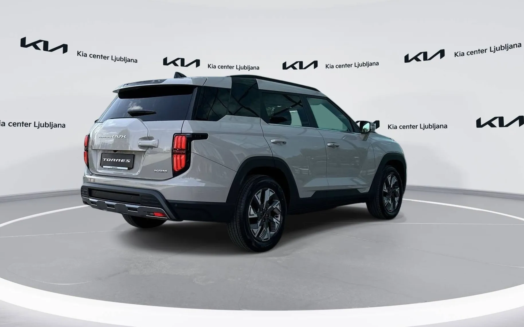 Zunanja slika - KG Mobility Torres - EVX Trail 2WD - EKO subvencija 6.500€... - 5