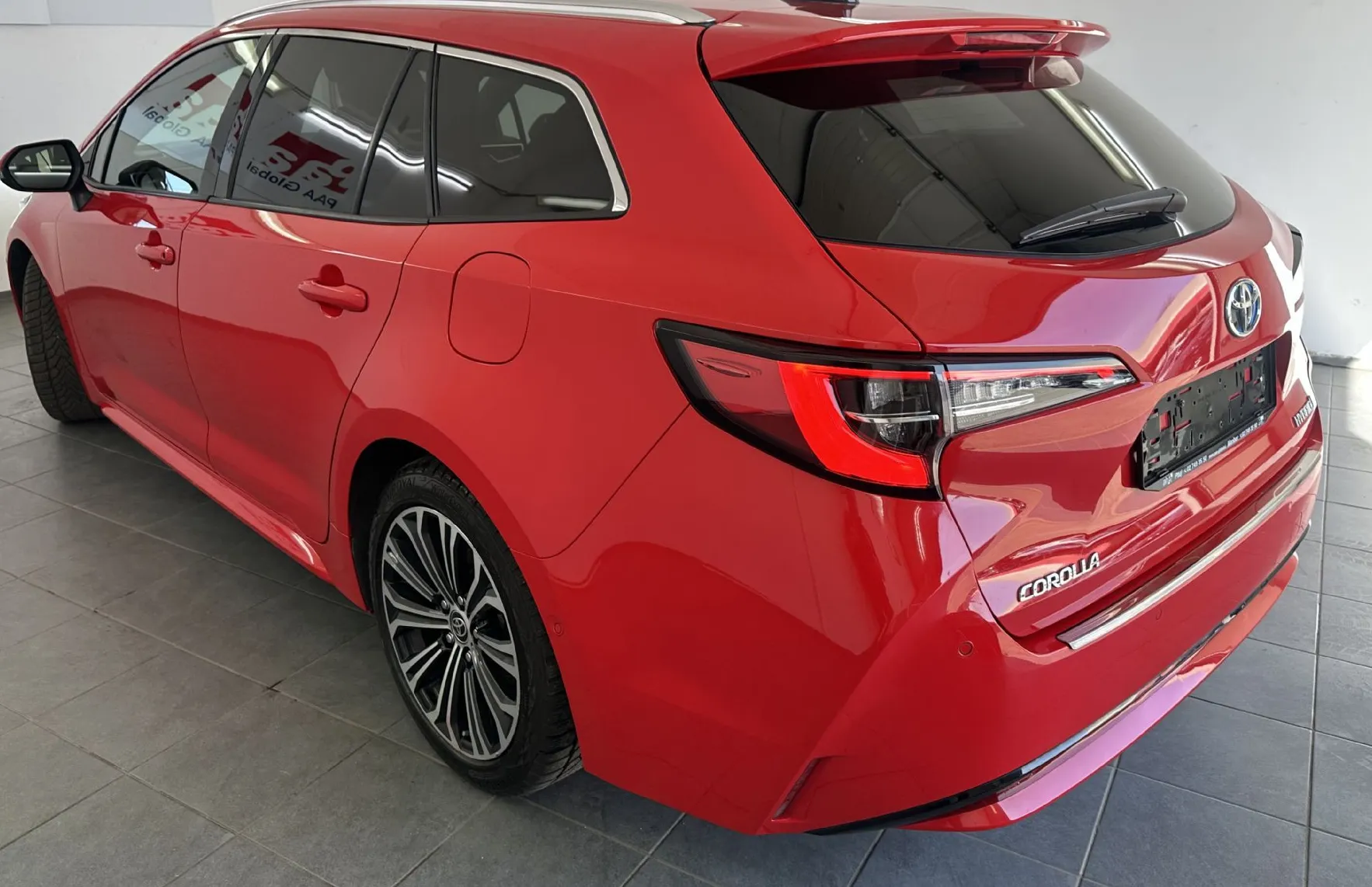Zunanja slika - Toyota Corolla - 1.8 GR Sport Hybrid.LUKSENBURG.KAMERA.LED.USNJE. - 17