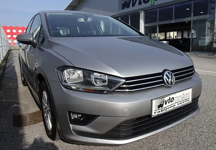 Zunanja slika - Volkswagen Golf - Sportsvan 1.6 TDI BMT avt. Highline 81  110 NAVI  SLO - 4