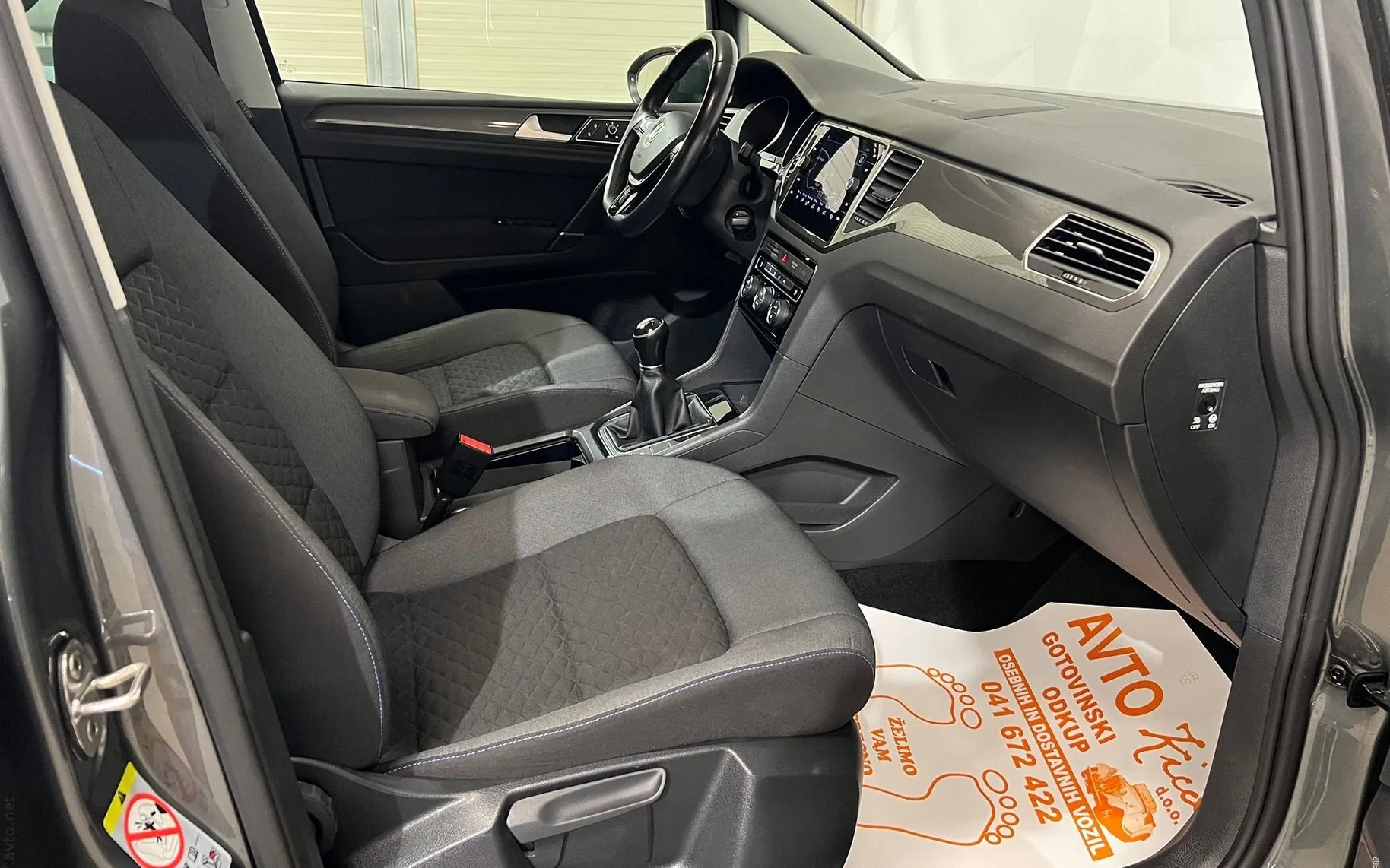 Notranja slika - Volkswagen Golf Sportsvan - 1.5 TSI-ACC-LED-KAMERA-NAVIGACIJA-VLEČNA KLJUKA - 11