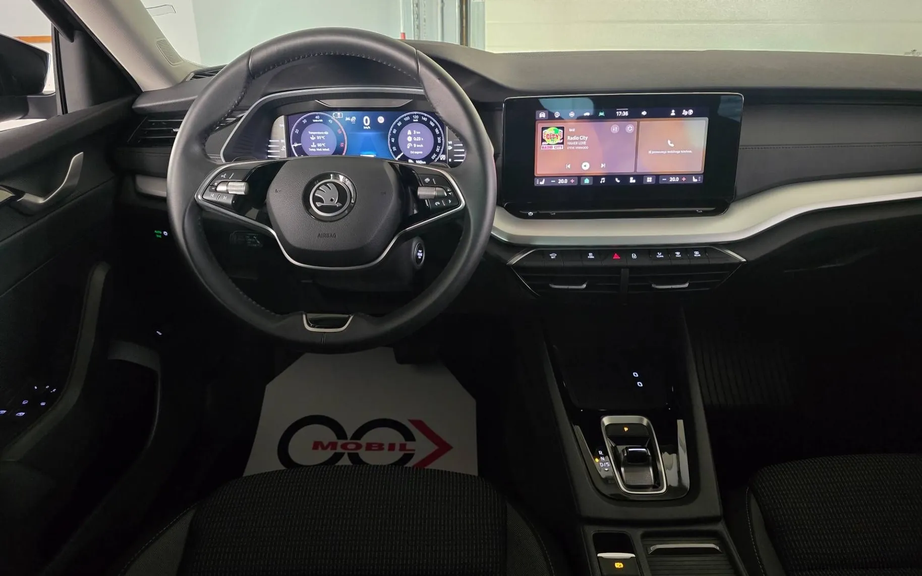 Notranja slika - Škoda Octavia - Combi 2.0 TDI Selection DSG - SLO - 11