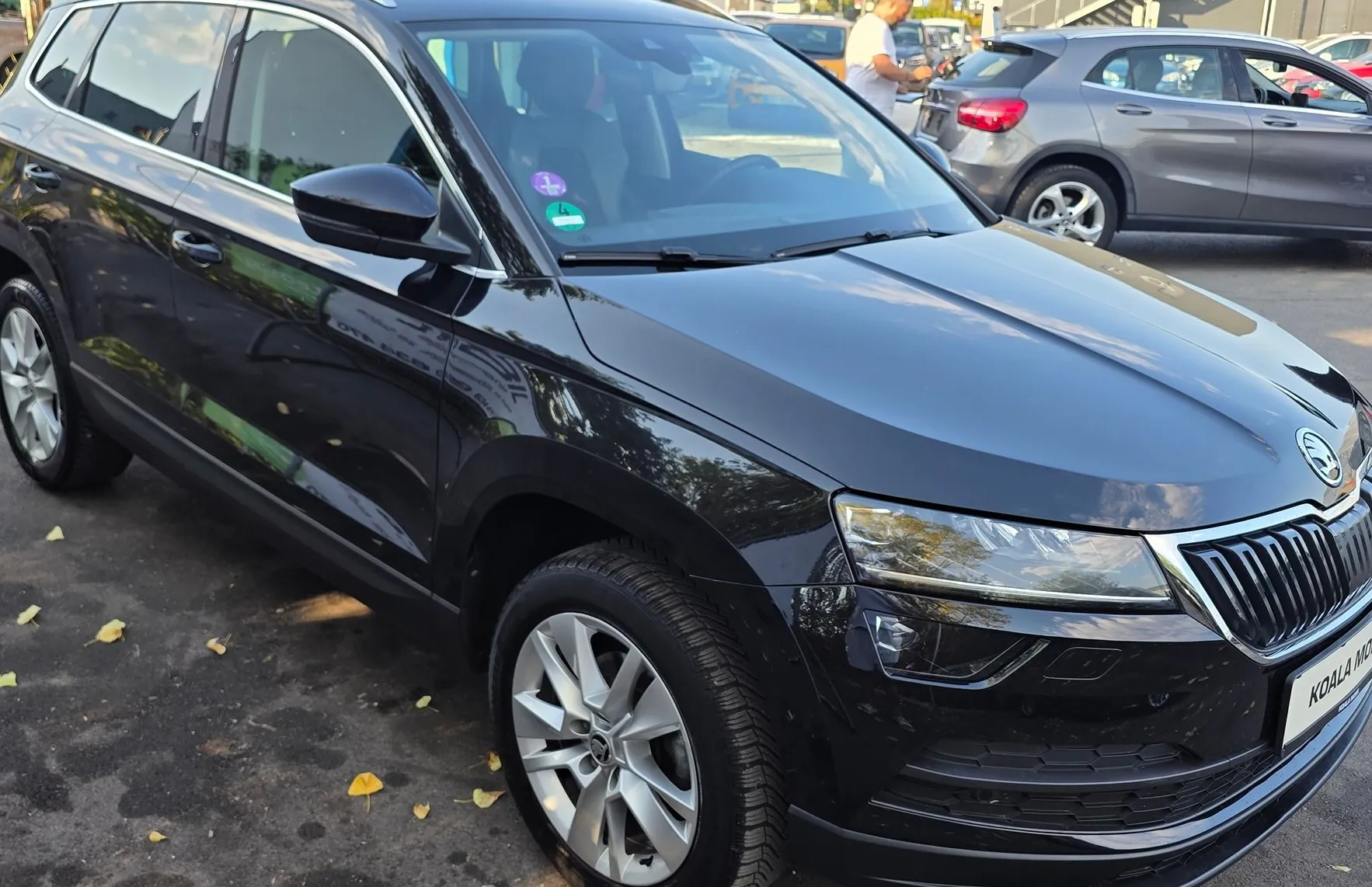Zunanja slika - Škoda Karoq - 1.0 TSI STYLE LED-VIRTUAL-KAMERA-GRETJE SEDEŽEV - 3