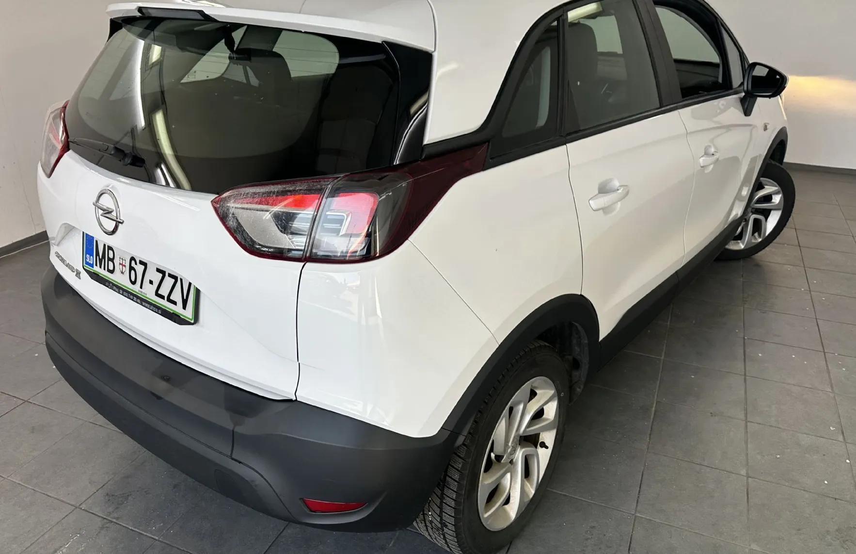 Zunanja slika - Opel Crossland X - 1.2 61KW.1 lastnik.12 mesečno jamstvo - 16
