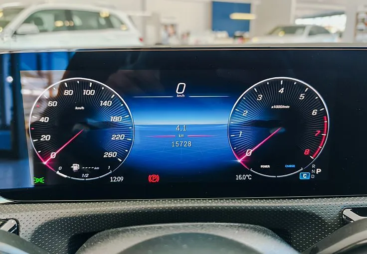 Zunanja slika - Mercedes-Benz CLA-Razred - 200 AMG PRO FULL-360 KAMERA-18 COL-LED-VIDEO - 11
