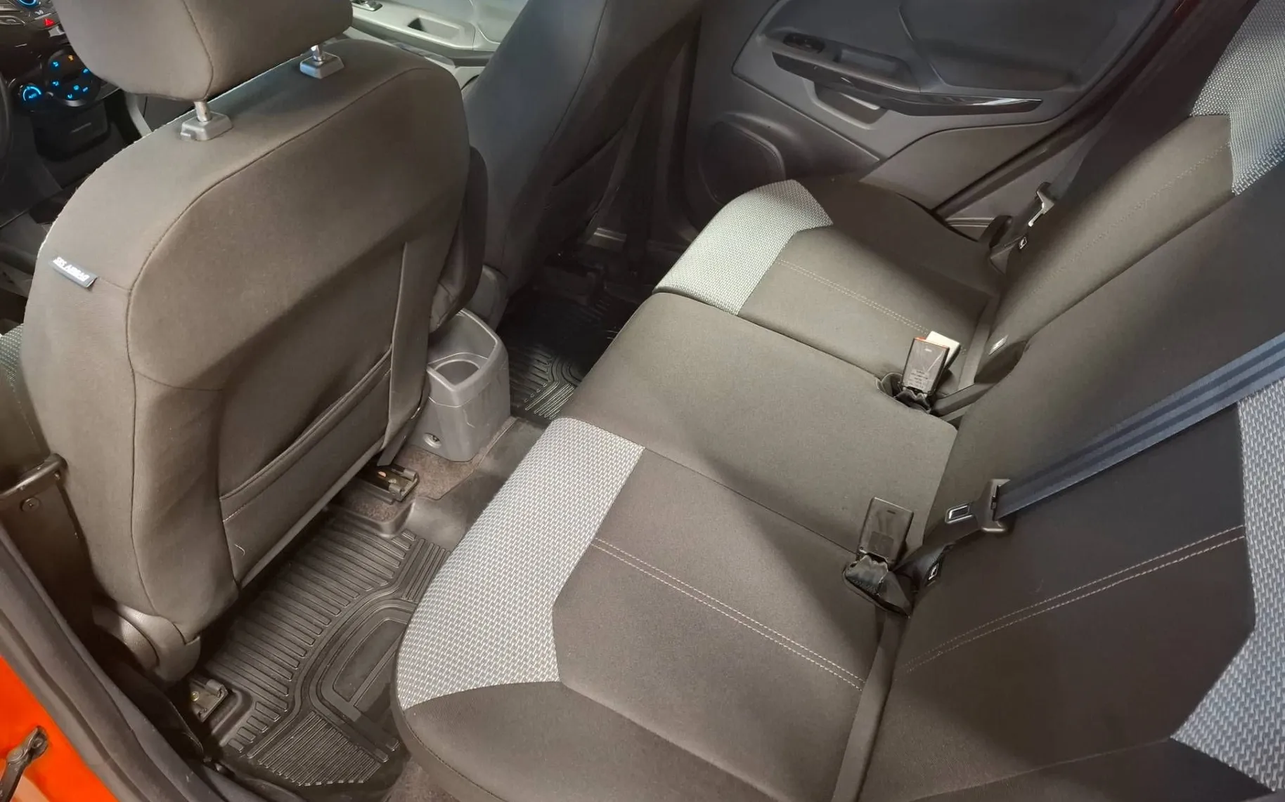 Zunanja slika - Ford Ecosport - 1.0 EcoBoost Titanium-LED-TEMPOMAT-AVT. KLIMA-AL.. - 6