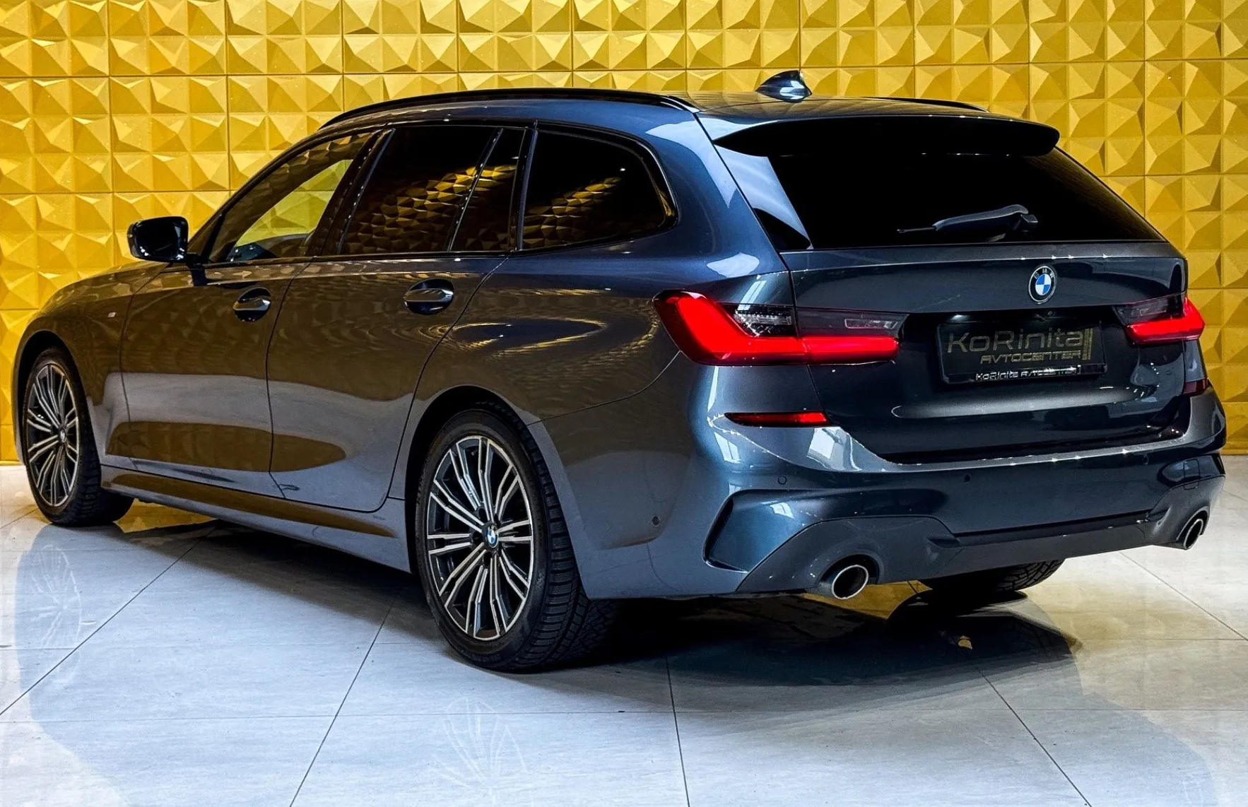 Zunanja slika - BMW Serija 3 - Touring: 318d AUT. M Sport-VIRTUAL-360-GRETJE VOLANA-AMB - 8