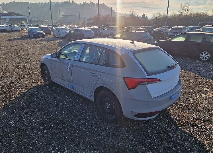 Zunanja slika - Škoda Scala - 1.0 TSI 85 kW Essence - 5