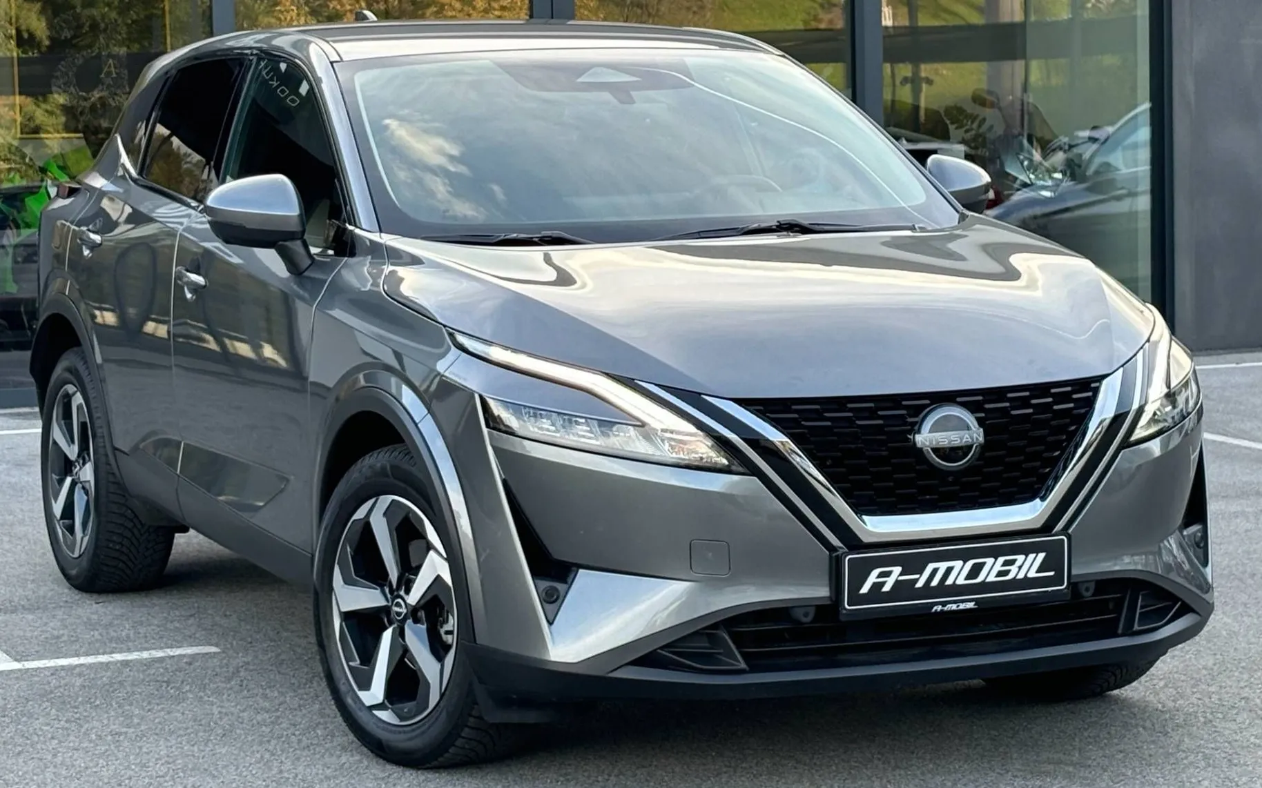 Zunanja slika - Nissan Qashqai - 1.3 DIG X-Tronic N-CONNECTA FUL LED-NAVI-KAMERA - 2