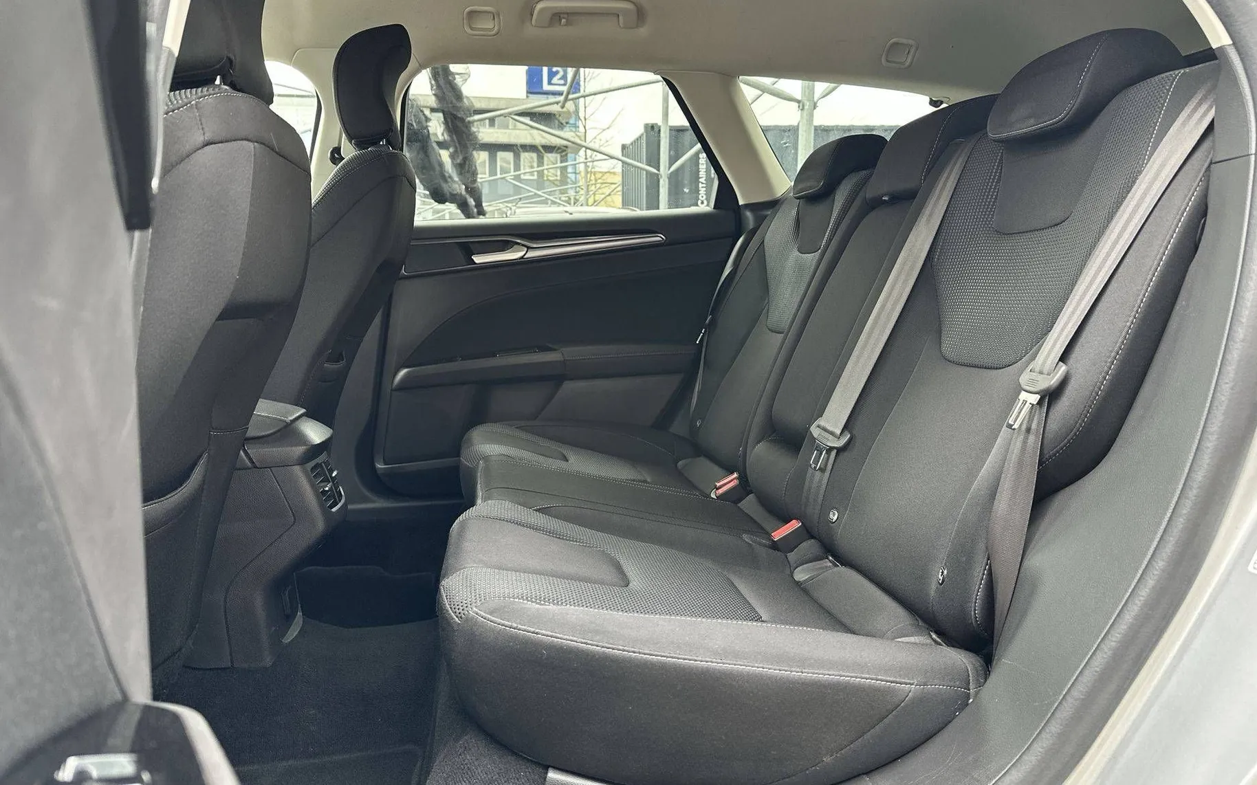 Zunanja slika - Ford Mondeo - 2.0 EcoBlue Titanium - 12