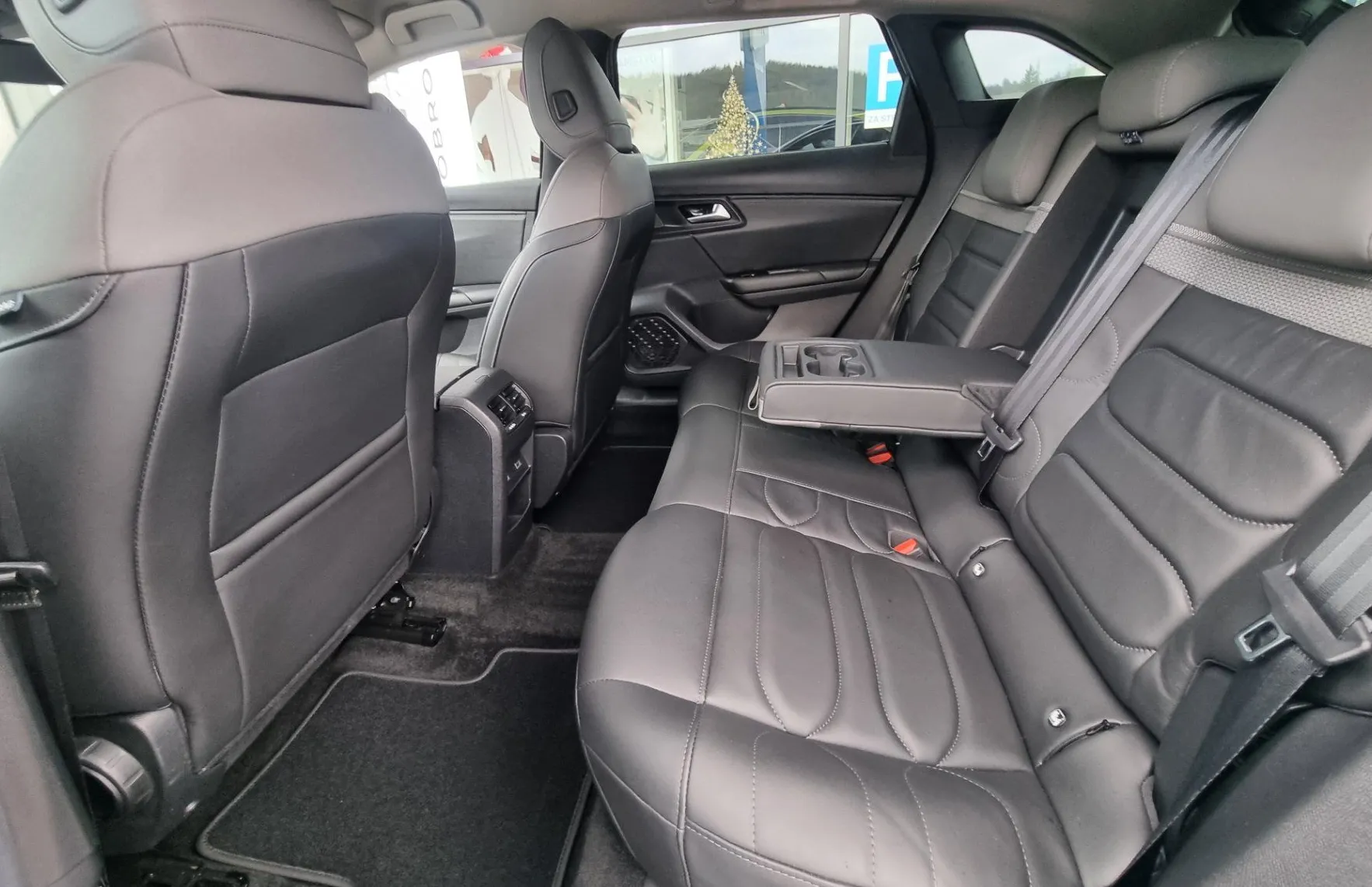 Zunanja slika - Citroën C5 X - Shine 1.2L 130 AVTOMATIK - AKCIJSKA CENA - 10