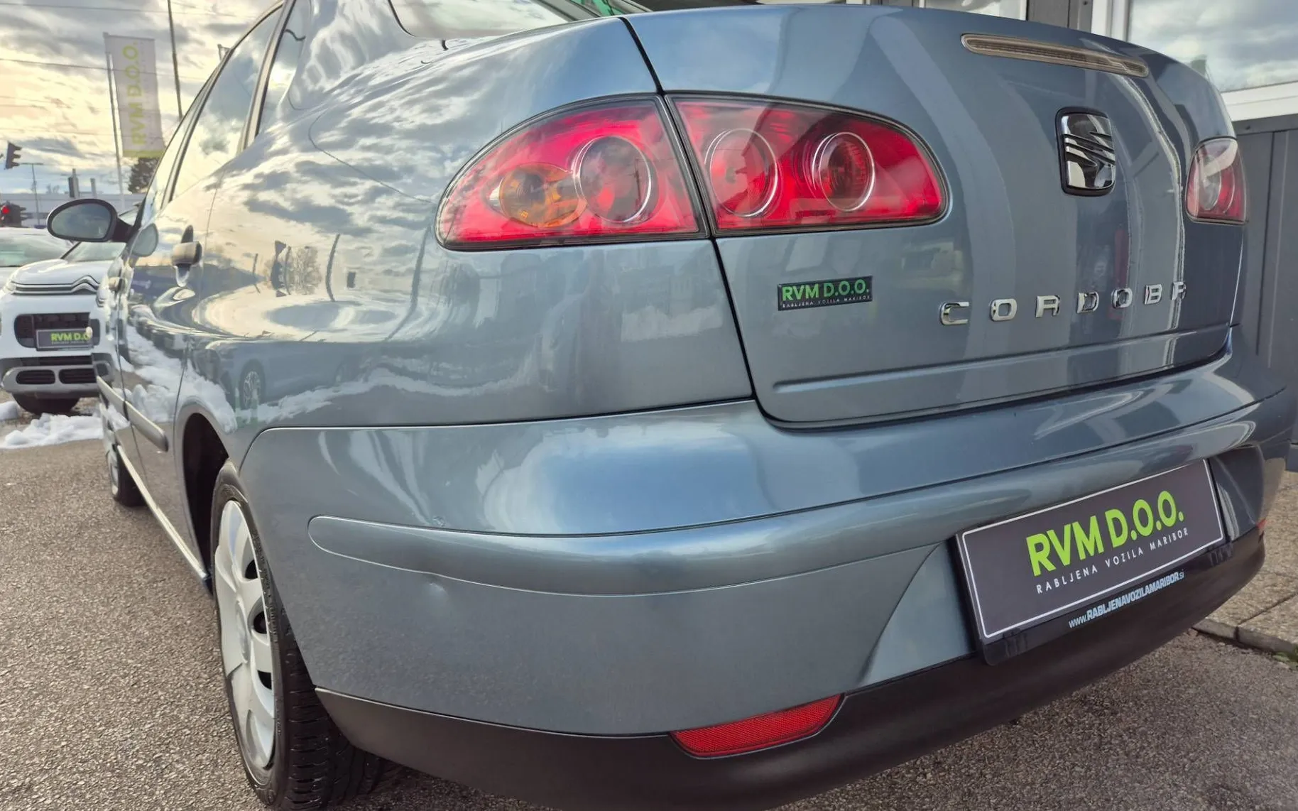 Zunanja slika - Seat Cordoba - 1.4 16V°1.LASTNIK°SLO°KLIMA°SERVO°RADIO CD°ABS° - 3
