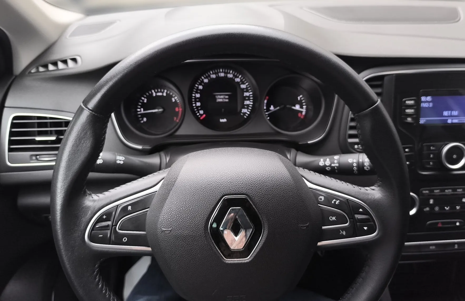 Zunanja slika - Renault Mégane - Megane Berline TCe 100 SLO POREKLO - 1.LASTNIK - 11