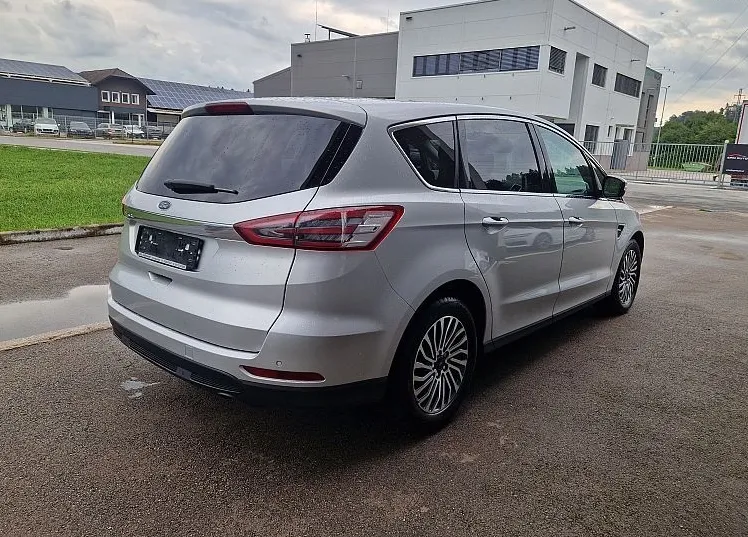 Zunanja slika - Ford S-MAX - 2.0 TDCi Titanium-Slo-Navigacija-Led... - 4