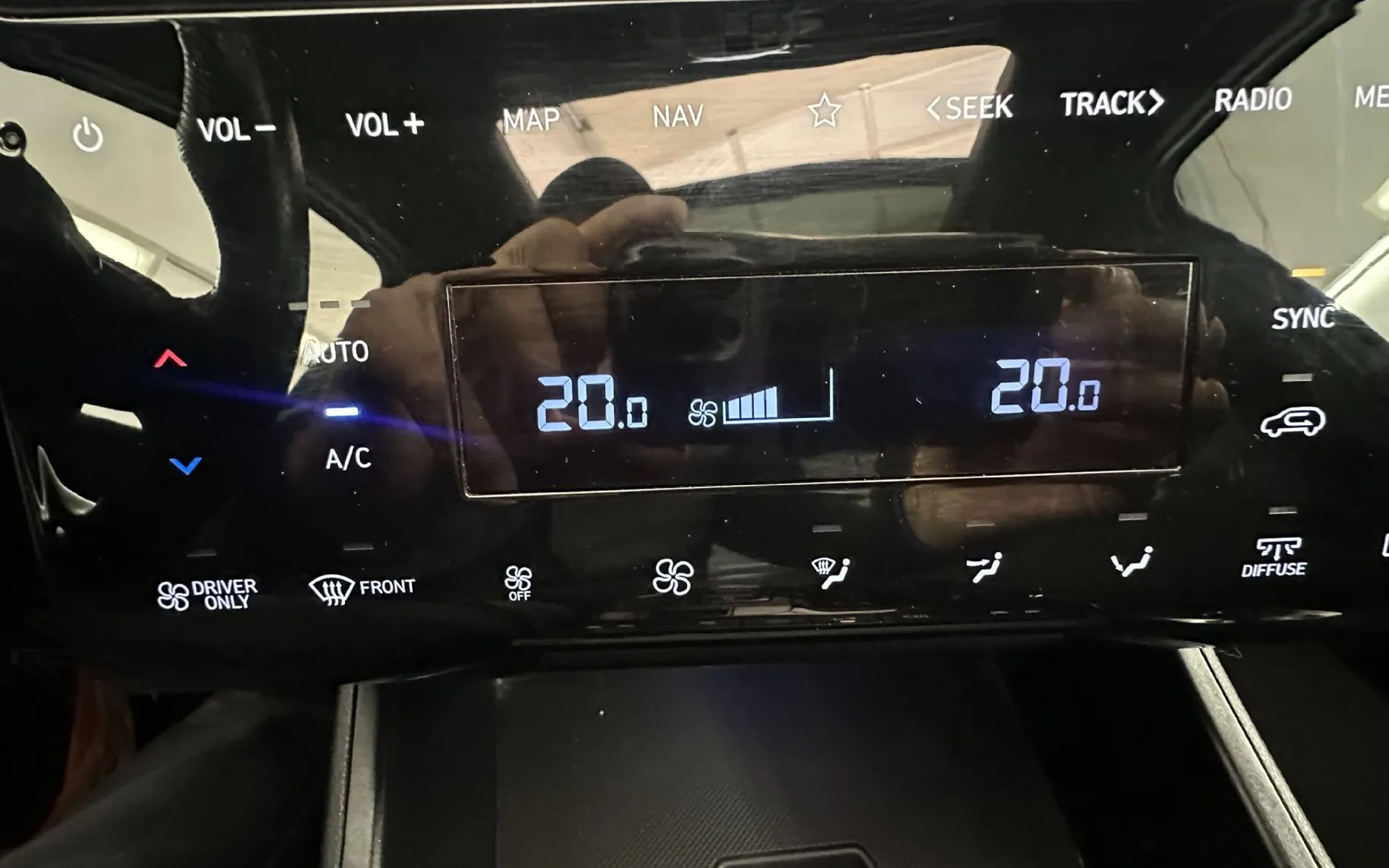 Zunanja slika - Hyundai Tucson - 4WD 1.6 T-GDI  Premium Avt.NEMŠKI+4ALU.KAMERA - 13