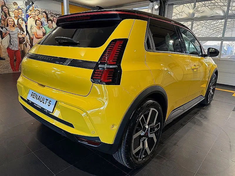 Zunanja slika - Renault 5 E-Tech Electric - Techno EV52 110kW - 3