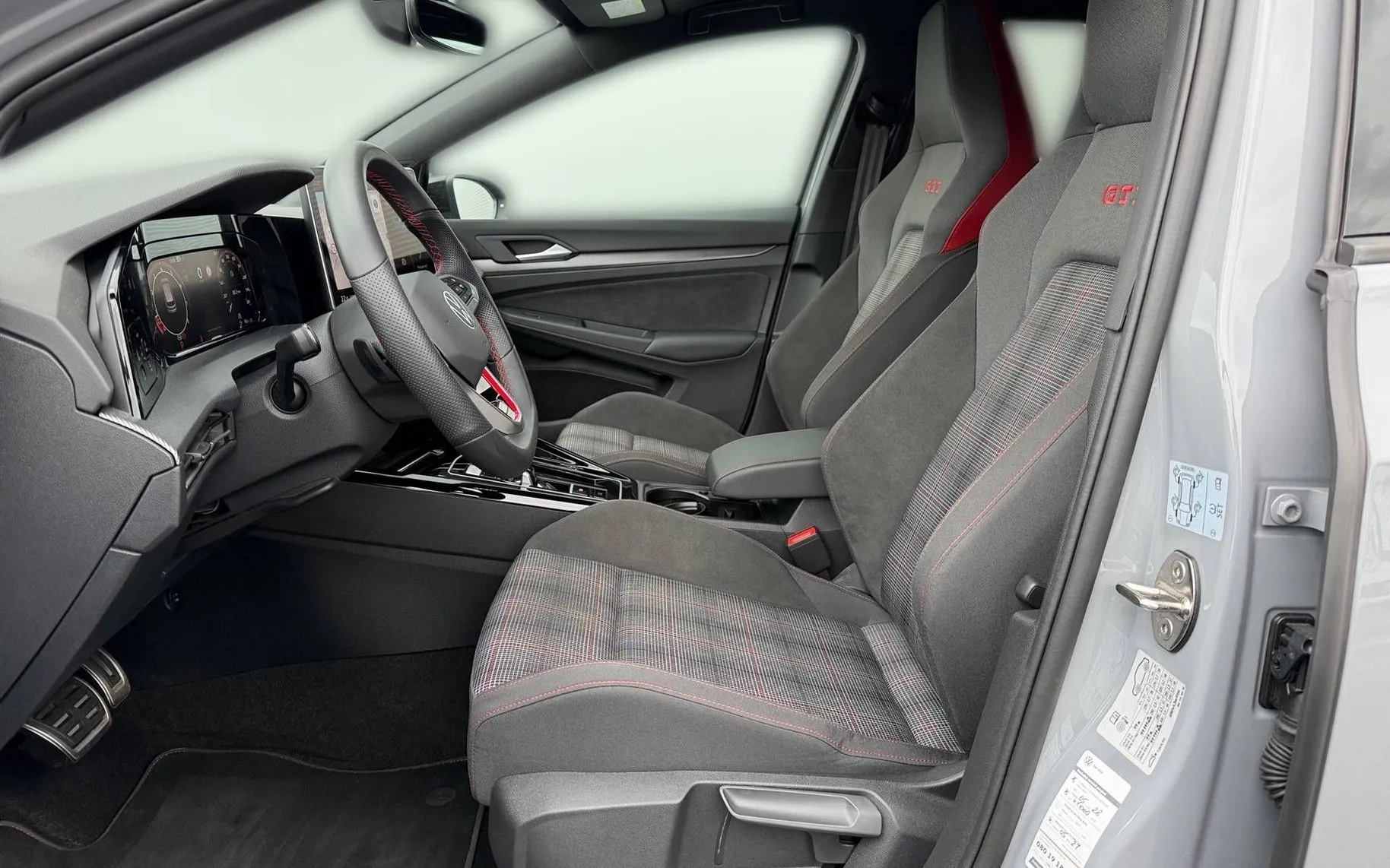 Zunanja slika - Volkswagen Golf - 2.0 TSI BMT GTI DSG-SLO-19 COL-ACC-Mrtvi kot-Kam.. - 6