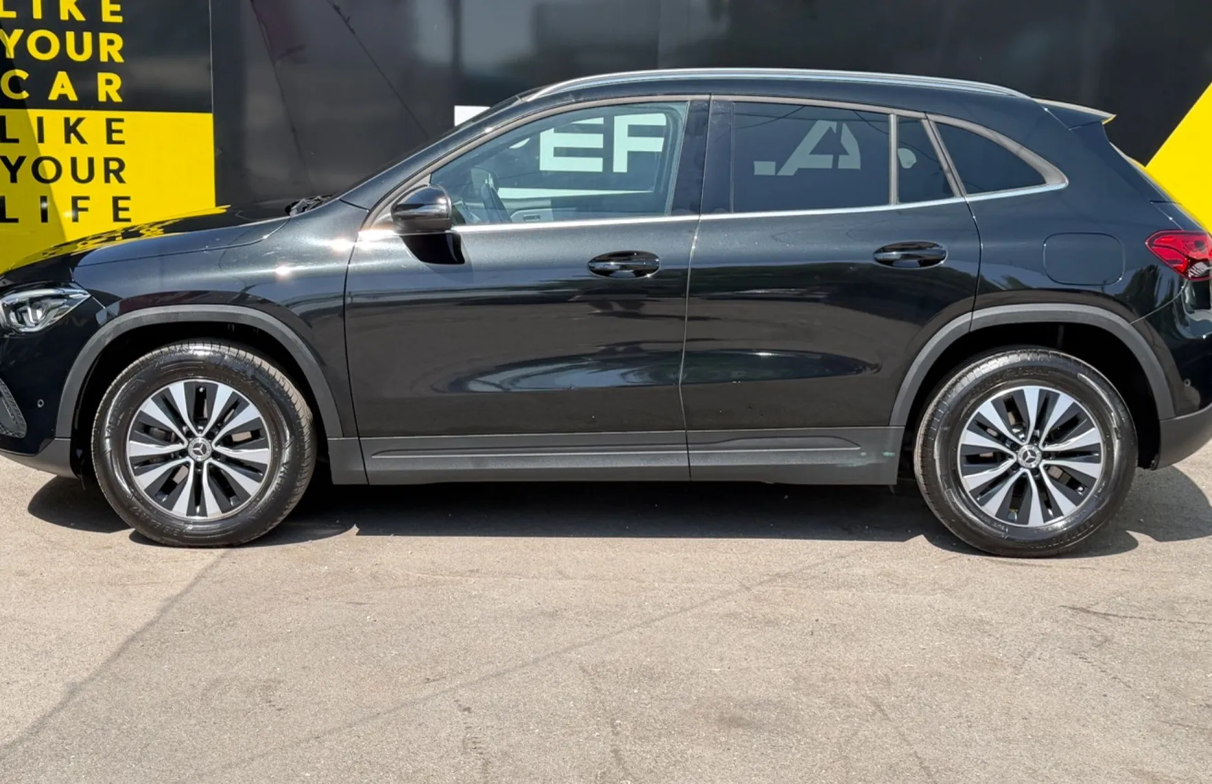 Zunanja slika - Mercedes-Benz GLA-Razred - GLA 200 d Avt.-CAMERA-NAVI-HIGH LED-ALU- - 8