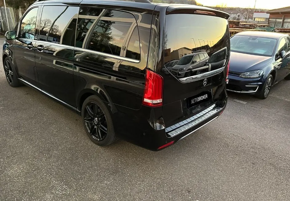Zunanja slika - Mercedes-Benz V-Razred - V 300 d 4MATIC AVANTGARDE AMG Webasto Garancija - 4