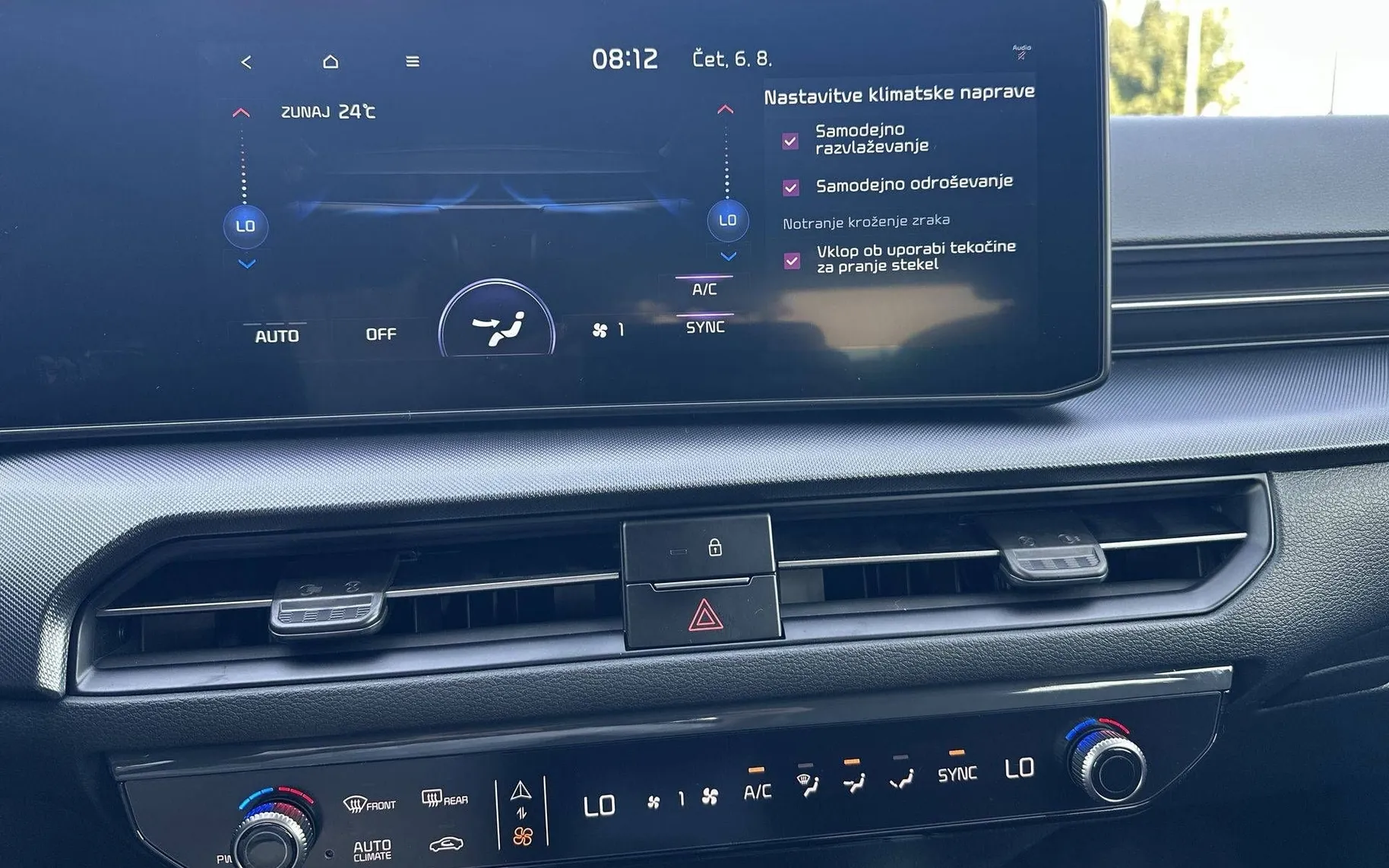 Notranja slika - KIA XCeed - 1.6 T-GDI EX ACTIVE 7 DCT - 19