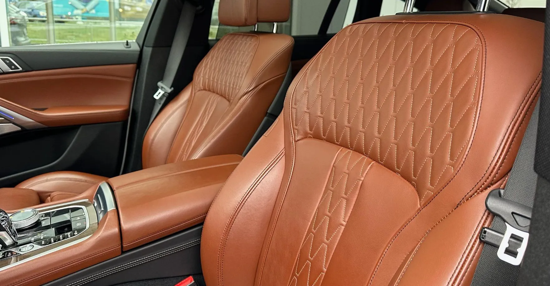 Zunanja slika - BMW X6 - serija : xDriveM50i Avt.|PANO|Bowers   Wilkins|SLO| - 15