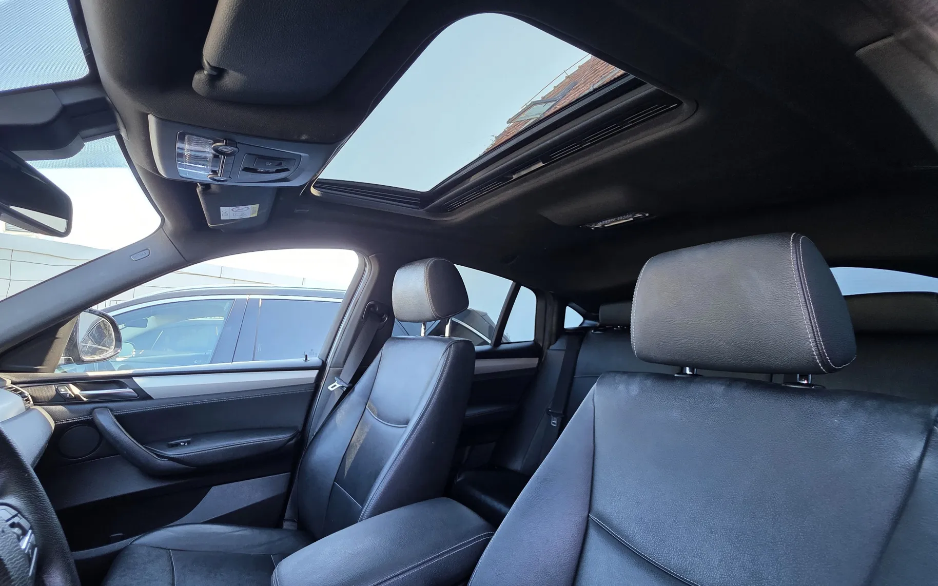 Zunanja slika - BMW X4 - xDrive 20d Avt. PANO KAM ALU XENON TEMP NAVI - 13