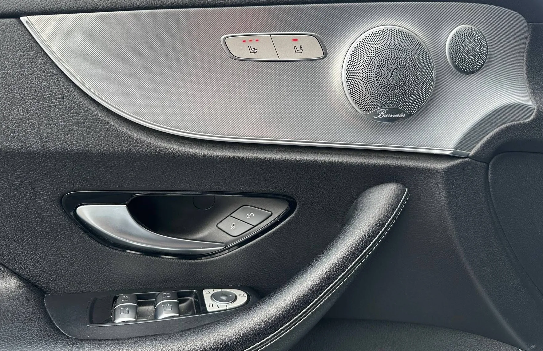 Zunanja slika - Mercedes-Benz E-Razred - COUPE 200 20COL AMG LED NAVI PDC TEM KAMERA TOP - 17