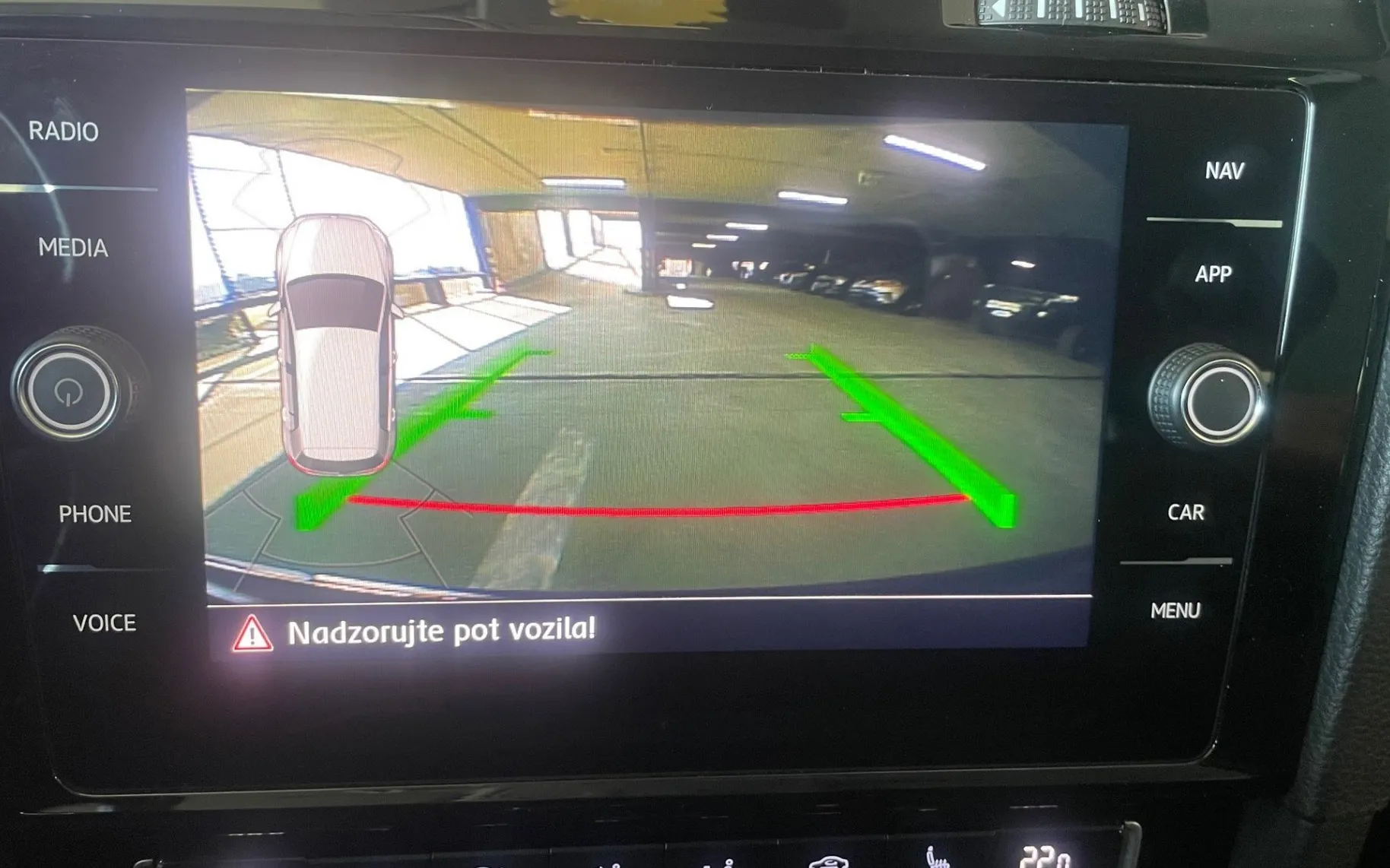 Zunanja slika - VW Golf - 2.0 TDI R-Line Edition 110 KW LED. KAMERA. ACC - 12