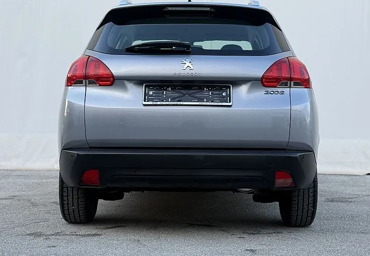 Zunanja slika - Peugeot 2008 - 1.2 PureTech 82 ACTIVE 1.LASTNIK-SLOVENSKI - 5