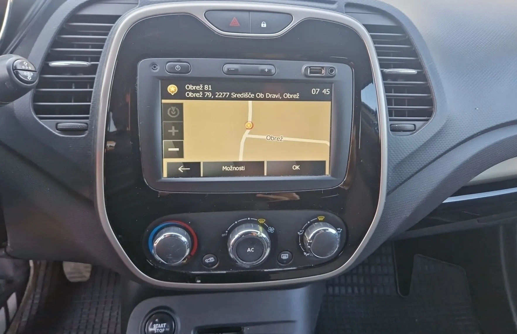 Zunanja slika - Renault Captur - dCi 90 Energy Authentique Start Stop - 12
