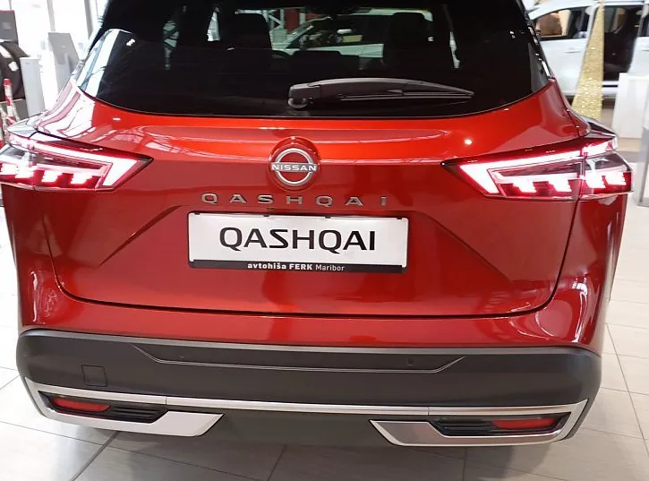 Zunanja slika - Nissan Qashqai - 1.3 DIG-T Mild Hyb.158 2WD X-Tron.TEKNA - 6