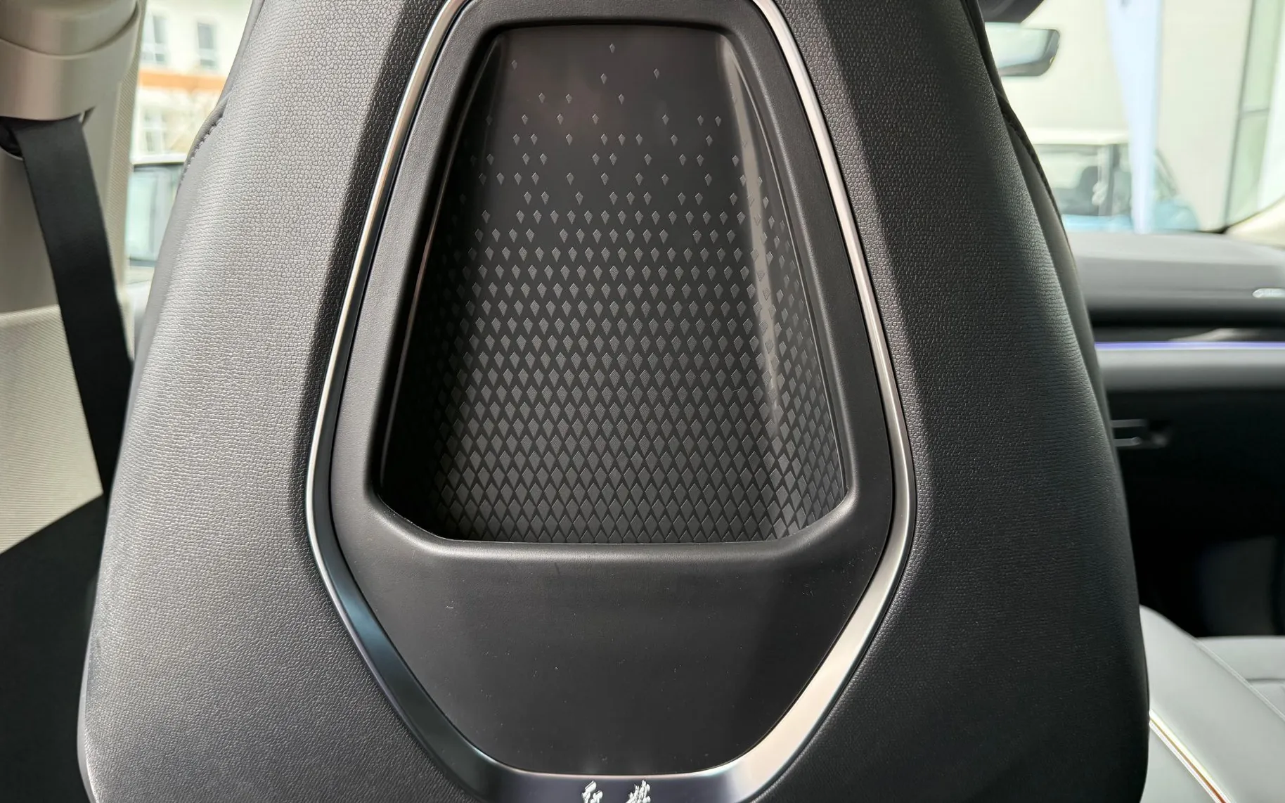 Zunanja slika - Hongqi HS3 - 1.5T TOP OPREMA + AKCIJSKA CENA + TESTNO VOZILO - 17