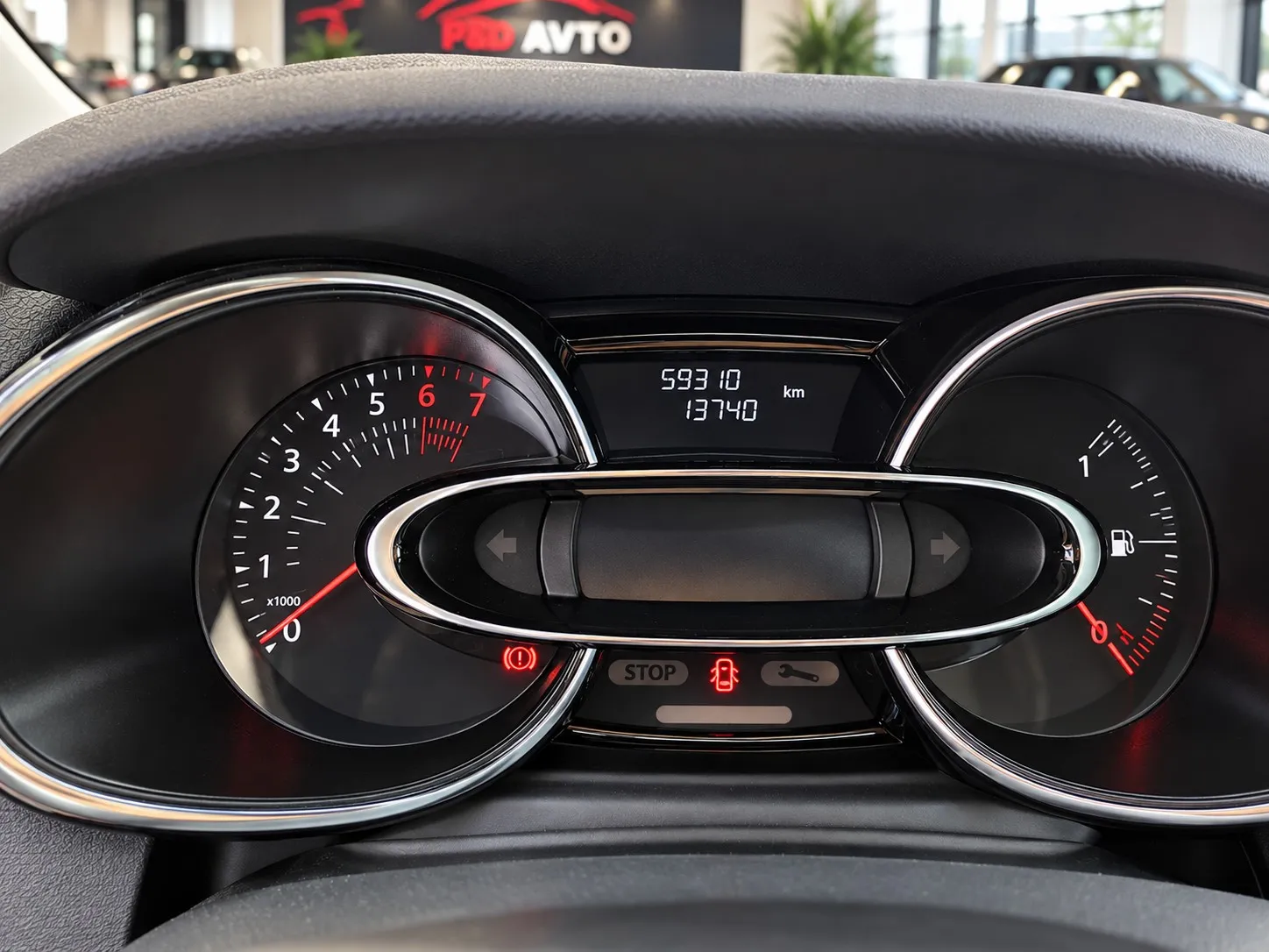 Zunanja slika - Renault Clio - TCe 75 Intens - 10