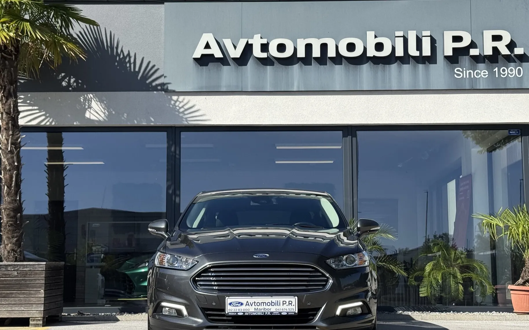 Zunanja slika - Ford Mondeo - 1.5 EcoBoost TREND 1.LASTNIK SLO NAKUP NA OBROKE - 2