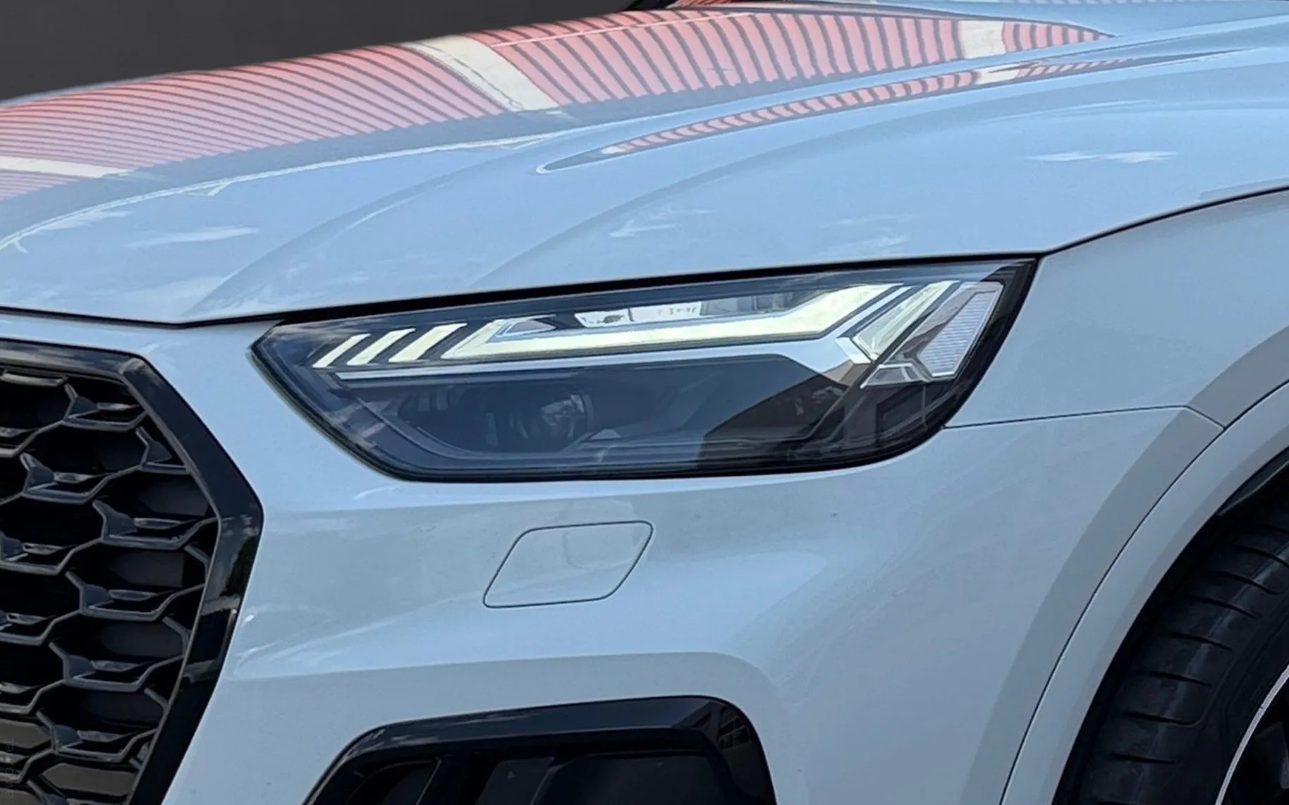 Zunanja slika - Audi Q5 Sportback - 40 TDI quattro S line-Zračno-Matrix-Kljuka... - 5