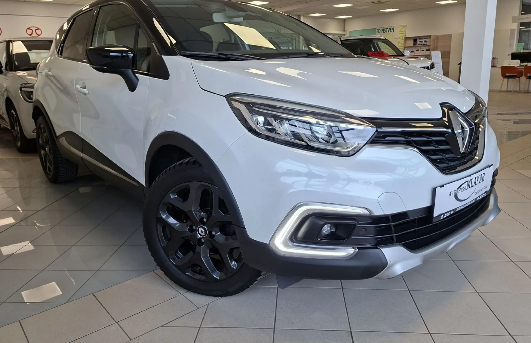 Zunanja slika - Renault Captur - Intens dCi 90-SLO-LED-NAVI-KAMERA-2X PDC- - 1