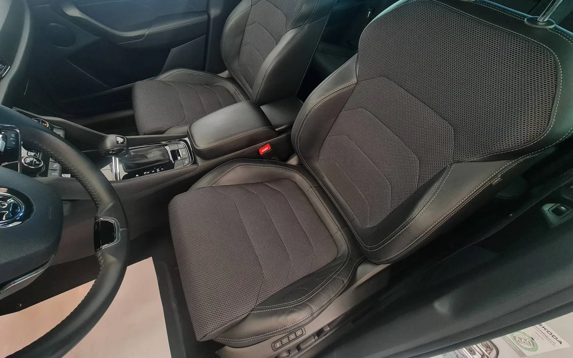 Notranja slika - Škoda Kodiaq - 2.0 TDI Style DSG•Matrix žarometi•Aktivni tempomat - 11