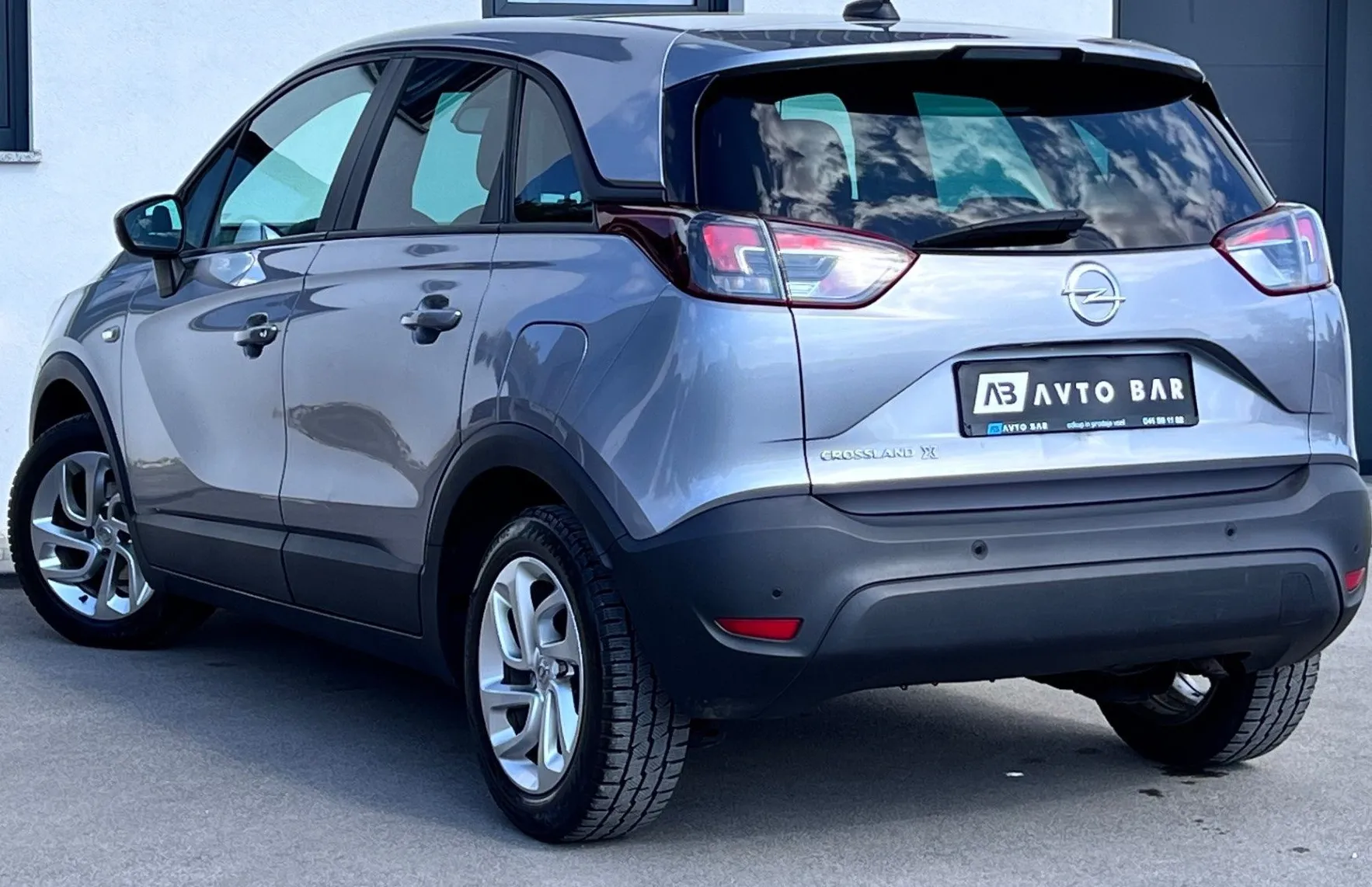 Zunanja slika - Opel Crossland X - 1.2 +SLO+1.LAST+DAB+PDC+ALU+TEMP... - 6