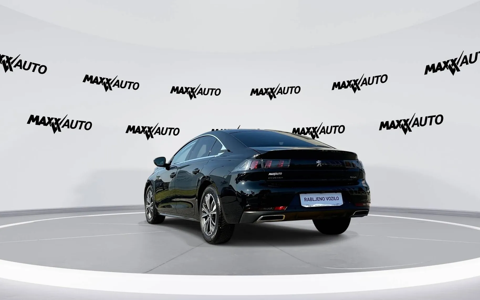 Notranja slika - Peugeot 508 - 1.2 PureTech 130 S S Allure Pack Avt. - 7