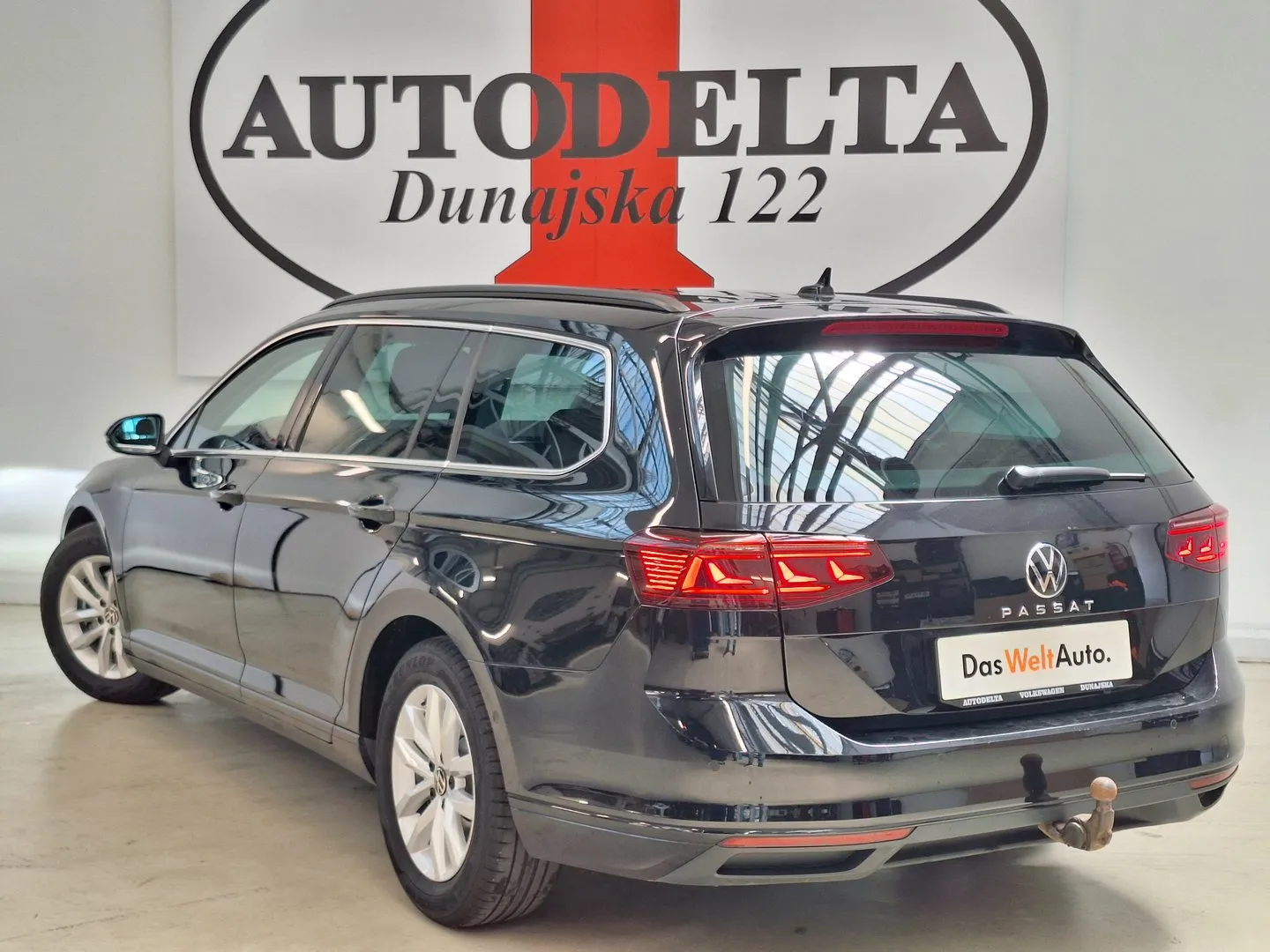 Zunanja slika - VW Passat - Variant Business 2.0 TDI DSG - 4