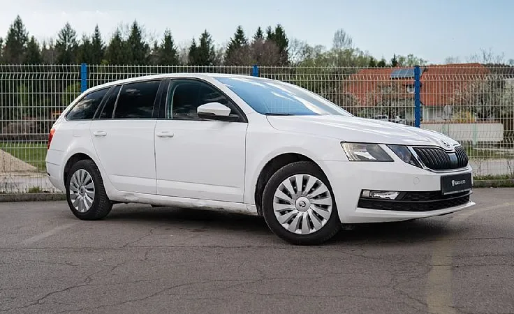 Zunanja slika - Škoda Octavia - Combi 2.0 TDI Ambition - 3
