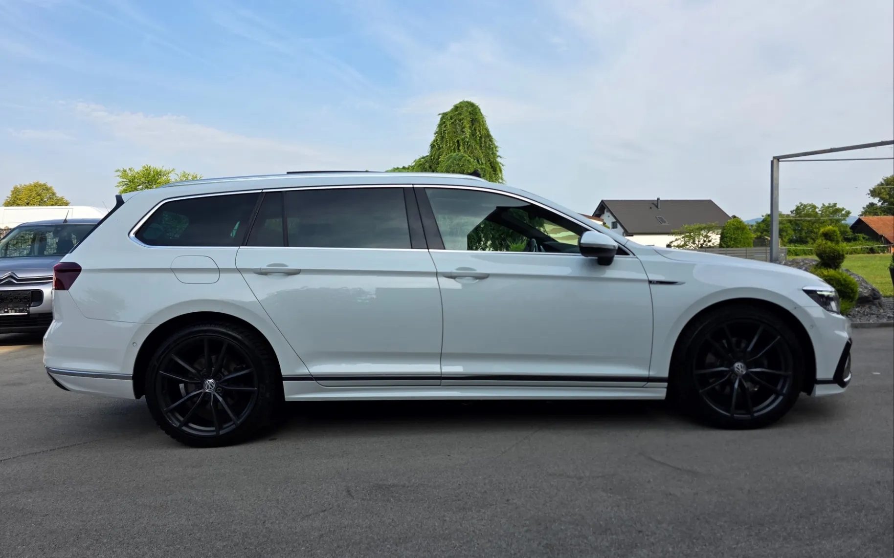 Zunanja slika - Volkswagen Passat - Variant 2,0 TDI DSG R-Line 4-Motion - 5