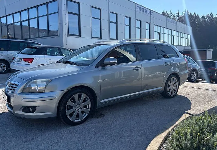 Zunanja slika - Toyota Avensis - W G 2.2 D-4D Luna - 4