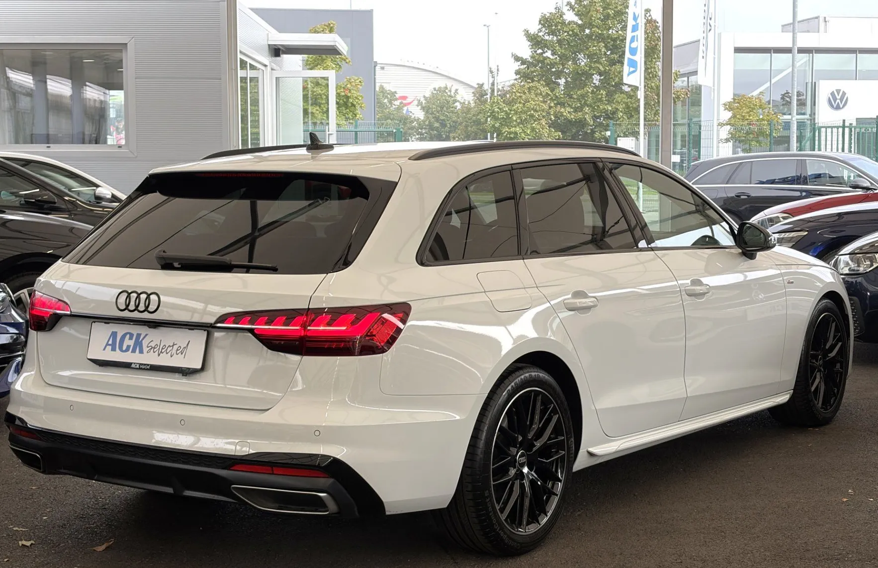Zunanja slika - Audi A4 - Avant 40 TDI S Line S-tronic-KAMERA-LED-VIRTUAL-NAVI - 4