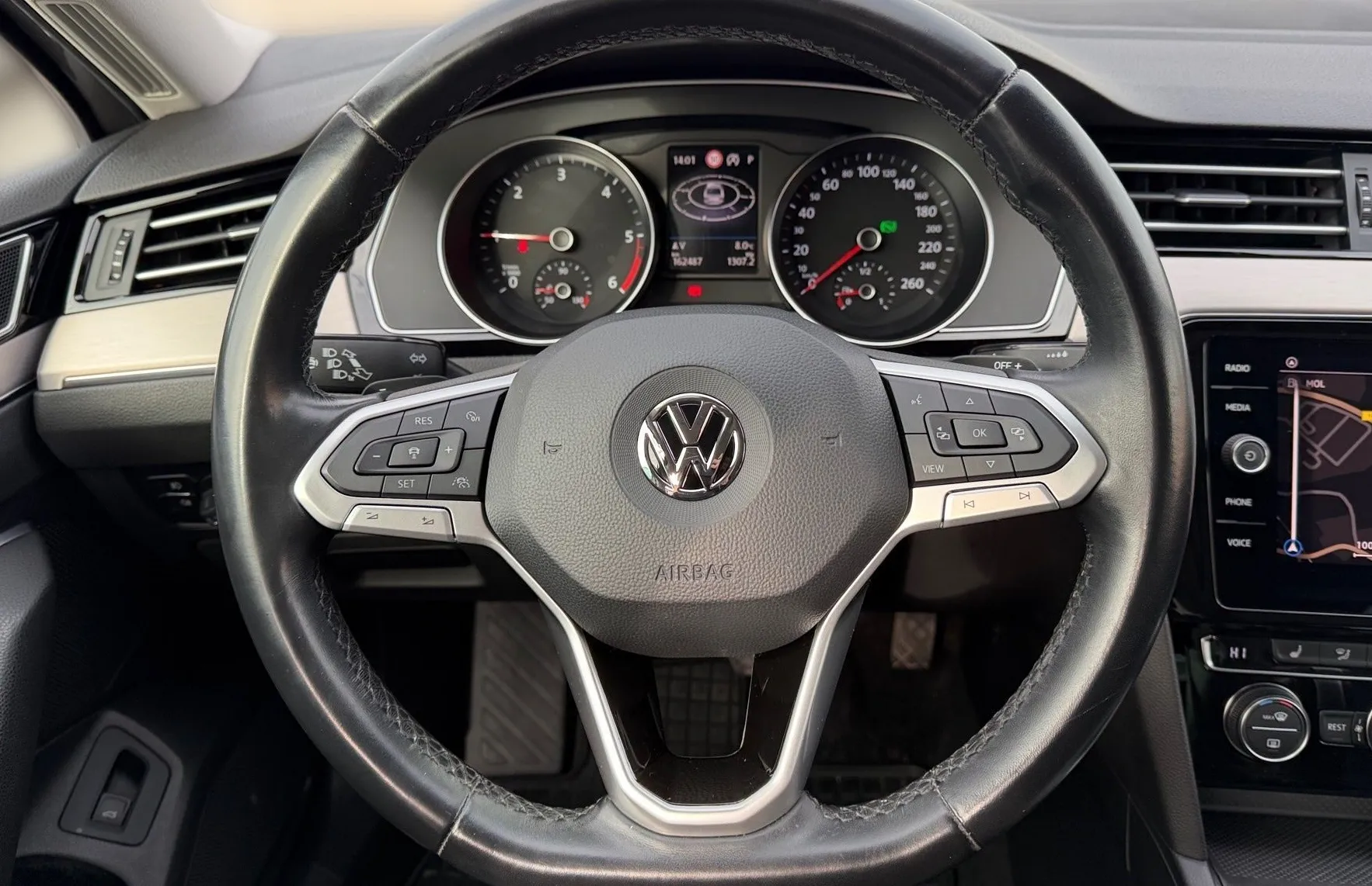Zunanja slika - VW Passat - 2.0 TDI Elegance DSG Matrix - Kamera - SLO - 8